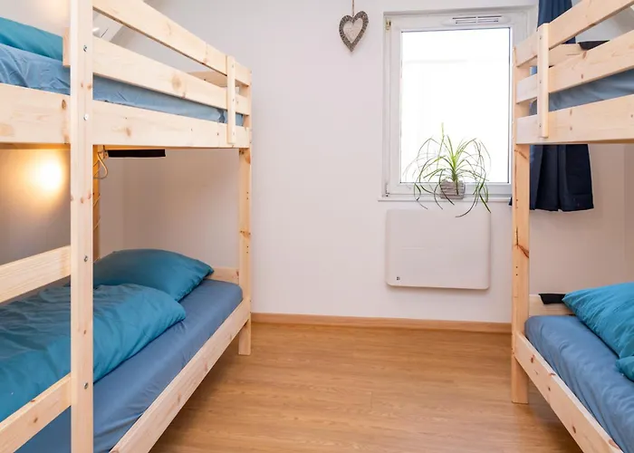 Bretzel Bed Petite Venise Bed In Shared Center Wi-fi